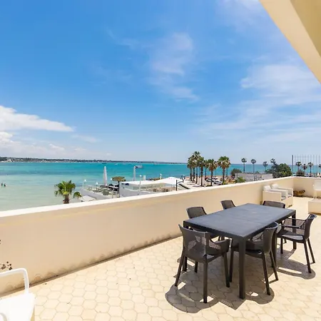 Appartamenti Vista Mare Porto Cesareo Exterior photo